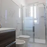 Apartment Casa Allegria Vicino A Tutto *