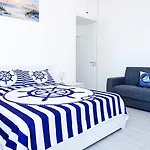 Casa Allegria Vicino A Tutto Apartment *