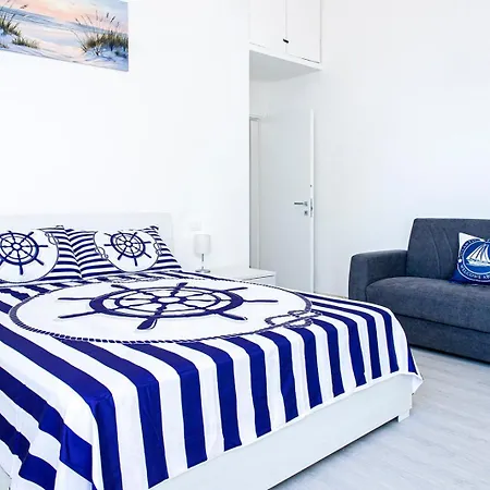Casa Allegria Vicino A Tutto Appartamento *
