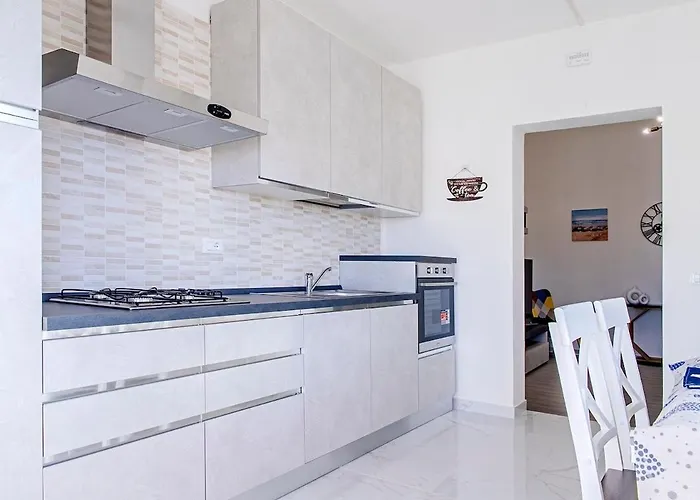 Casa Allegria Vicino A Tutto Διαμέρισμα *